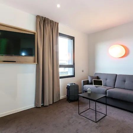 Отель Campanile Prime Laval Nord 3*