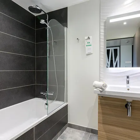 Campanile Nord فندق لافال