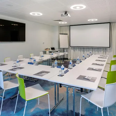 Campanile Nord Laval (Mayenne)