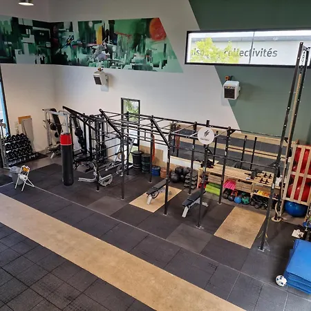 فندق Campanile Nord لافال