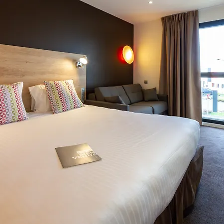 Hotel Campanile Nord Laval (Mayenne)