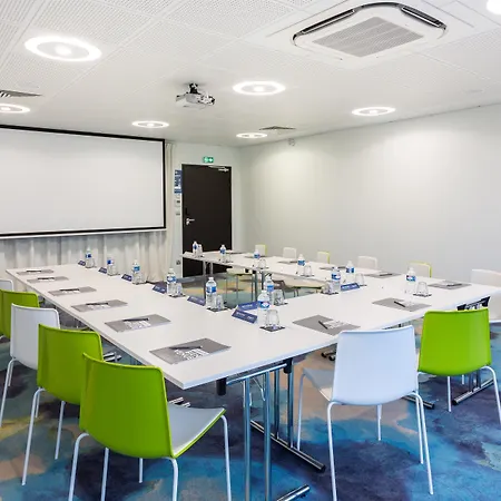 Hotel Campanile Nord Laval (Mayenne)