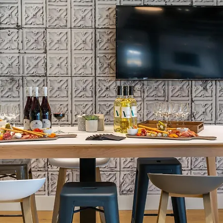 Campanile Prime Laval Nord 3*