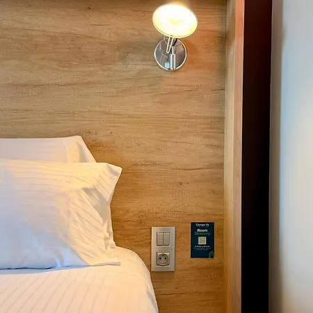 Отель Campanile Prime Laval Nord 3*