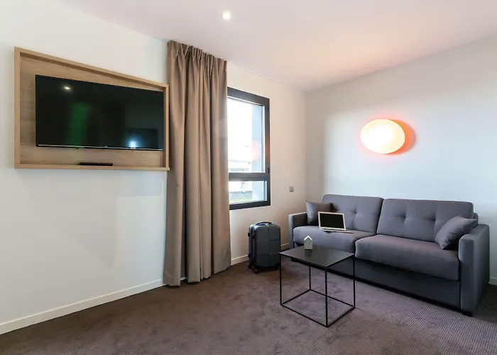 Hotel Campanile Nord 3*