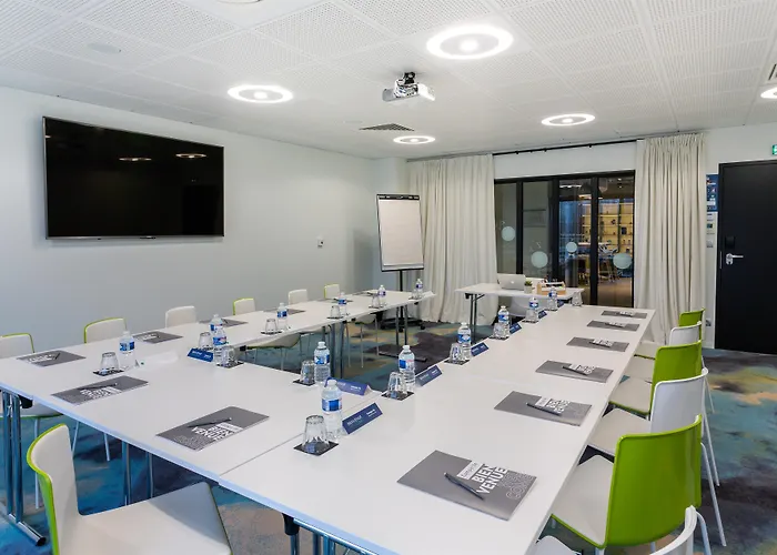 Hotel Campanile Nord